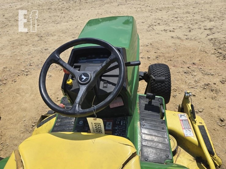 john-deere-455-image-13