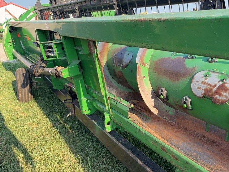 2010-john-deere-635f-image-21