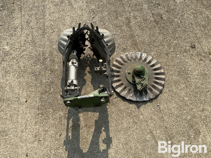 john-deere-12-image-8