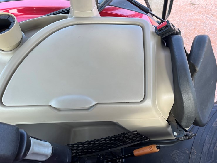 2019-massey-ferguson-6713-image-19