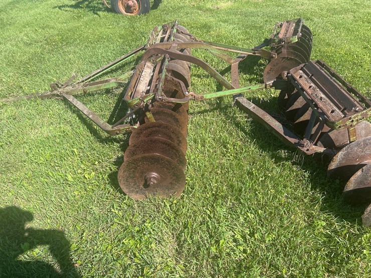 john-deere-8-image-12