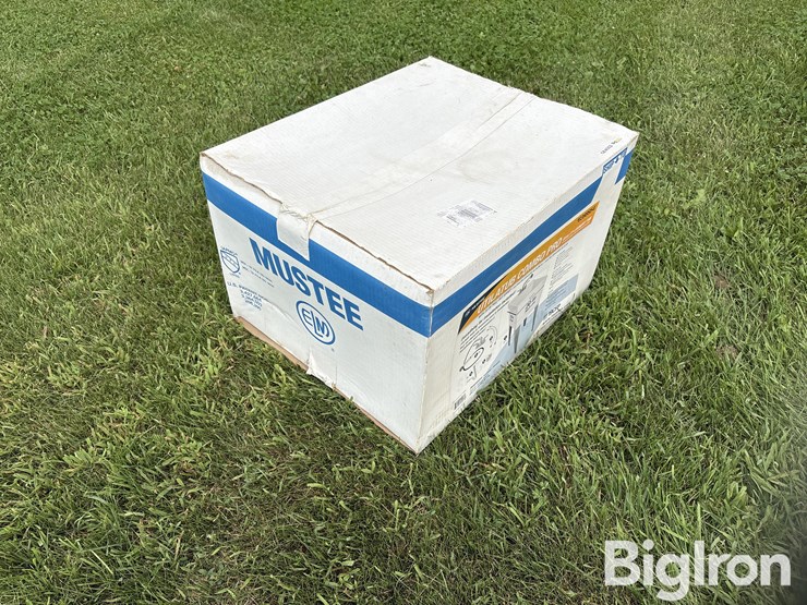 mustee-20”-x-24”-utility-wash-tub-kit-image-3