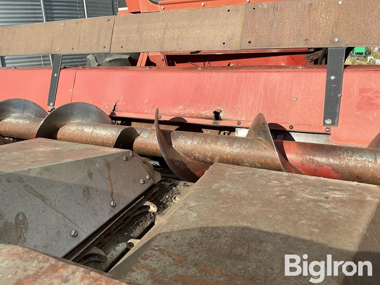 case-ih-1063-image-9
