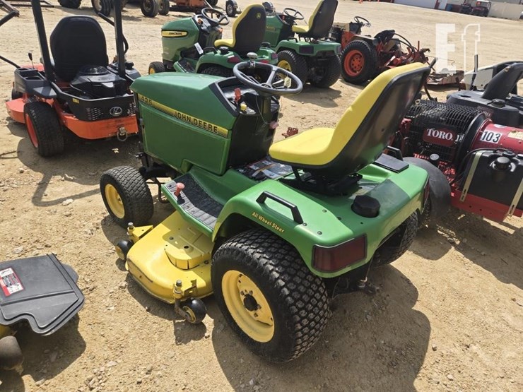 john-deere-425-image-5