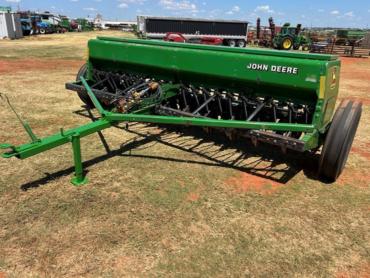 john-deere-450-image-1
