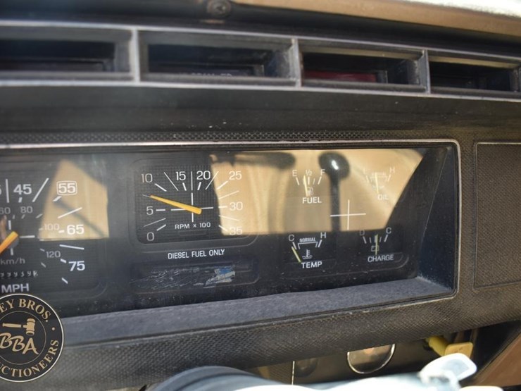 1989-ford-f800-image-28