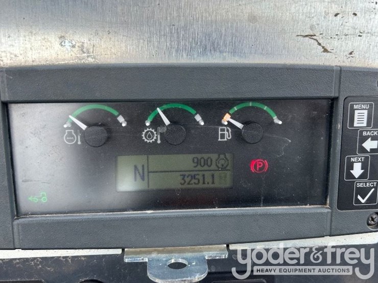 2023-deere-310sl-image-7
