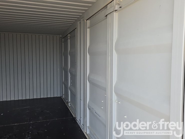 unused-20'-hc-container-c/w-2-side-doors,-1-end-door-image-13