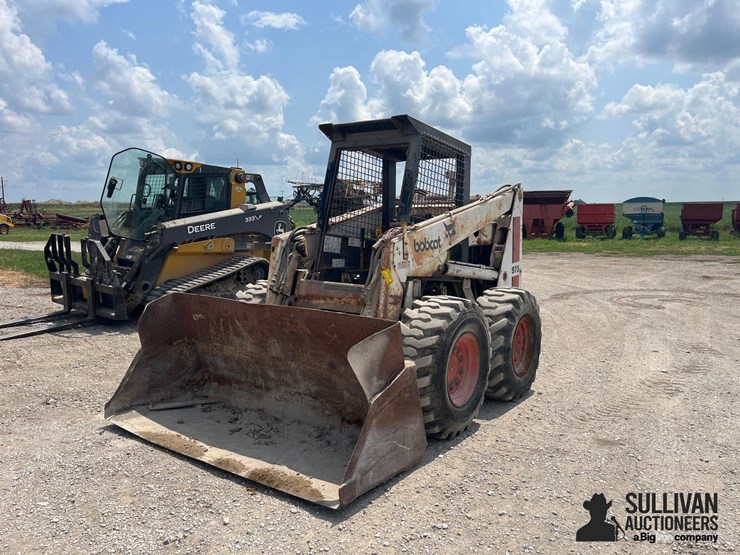 bobcat-975-image-1
