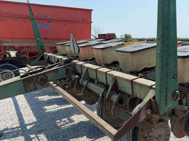 john-deere-6-image-6