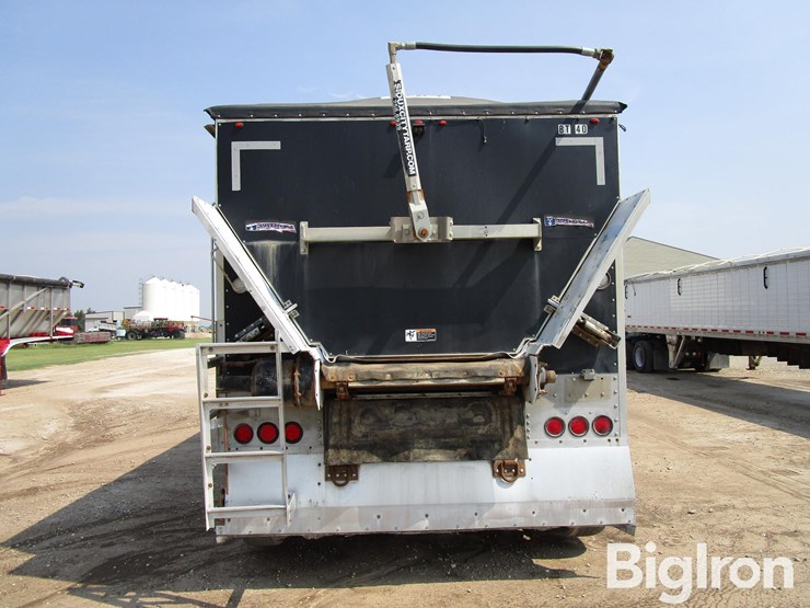 2013-wilson-belt-trailer-image-4