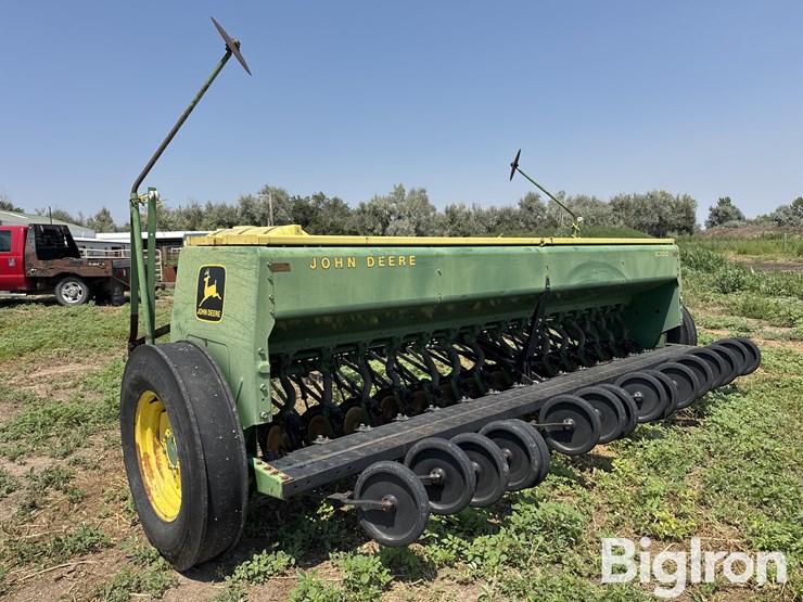 john-deere-8300-image-7