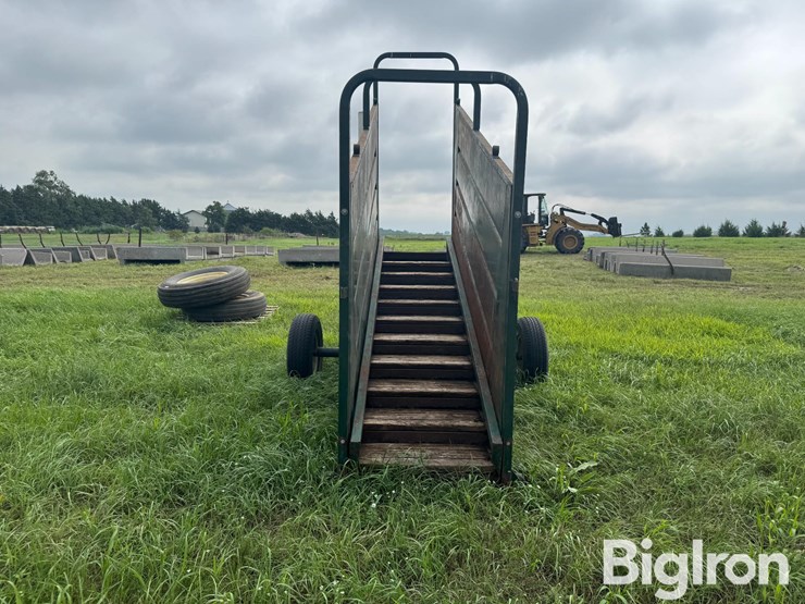 big-valley-portable-loadout-chute-image-6