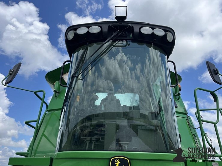 2010-john-deere-9670-sts-image-13