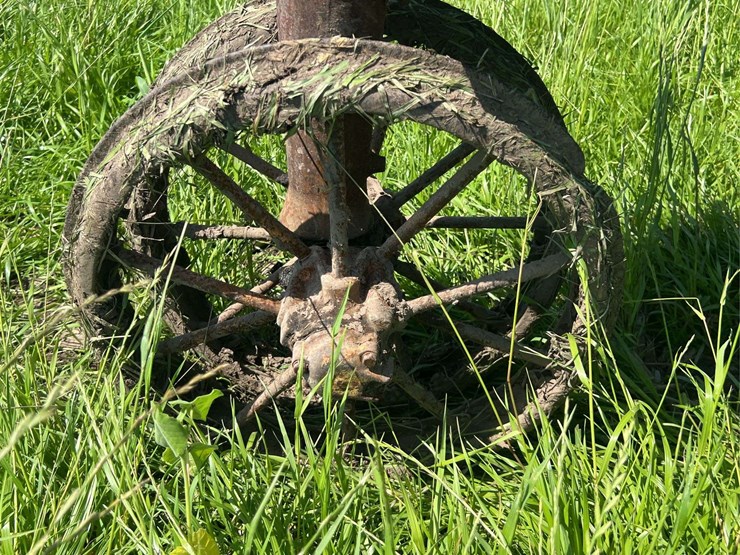 john-deere-model-b-image-18
