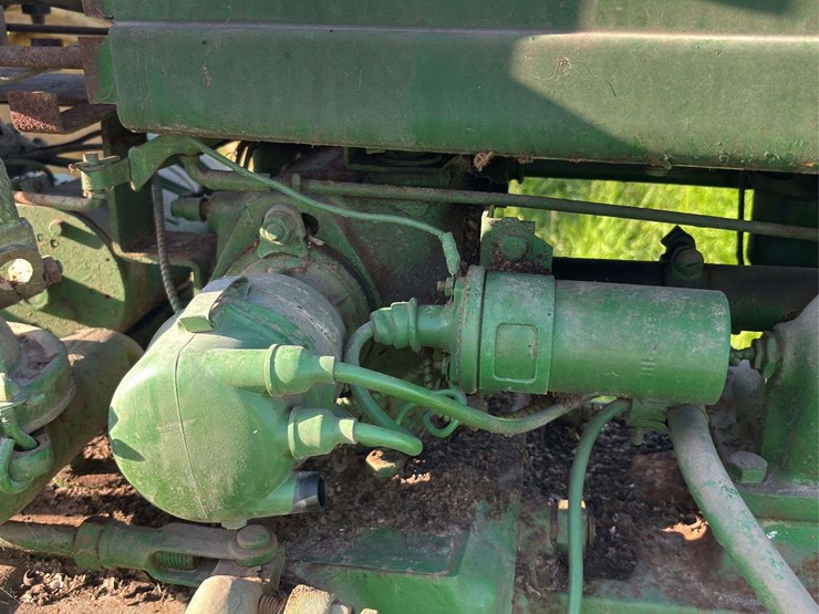 john-deere-model-b-image-19