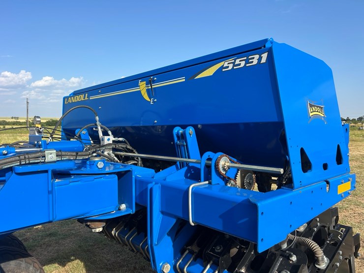 2020-landoll-5531-image-9