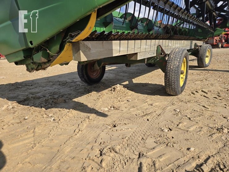 2004-john-deere-620f-image-18