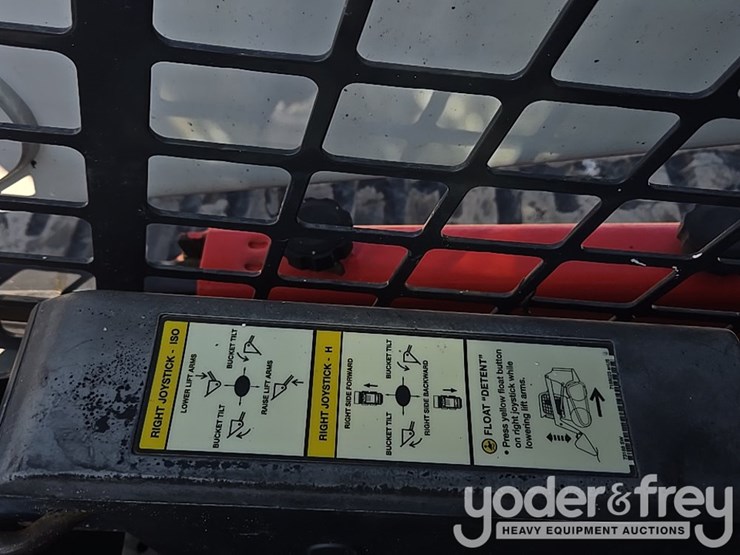2019-bobcat-t590-image-58