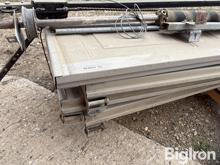 gadco-10’-x-7’-garage-door-w/-opener-image-9
