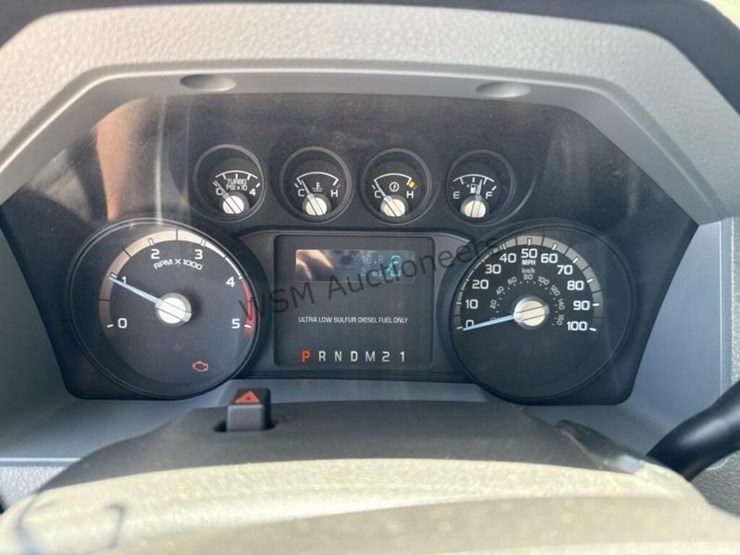 2015-ford-f550-image-25