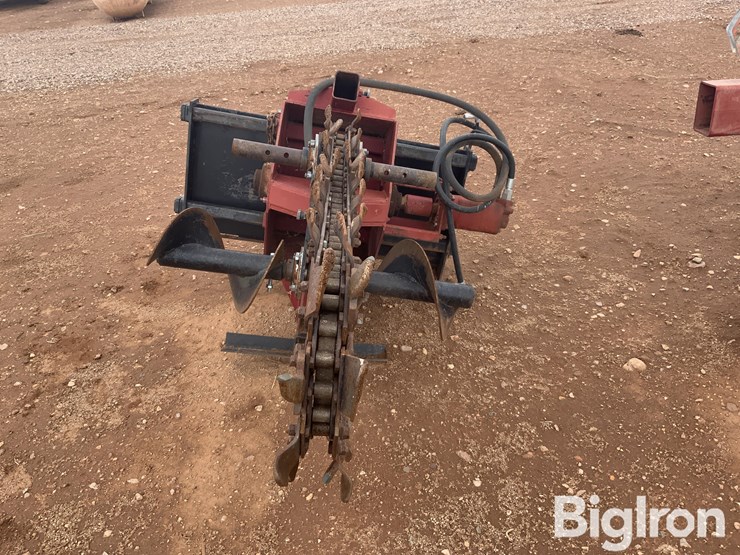 braintree-165436-trencher-w/skid-steer-mounts-image-2