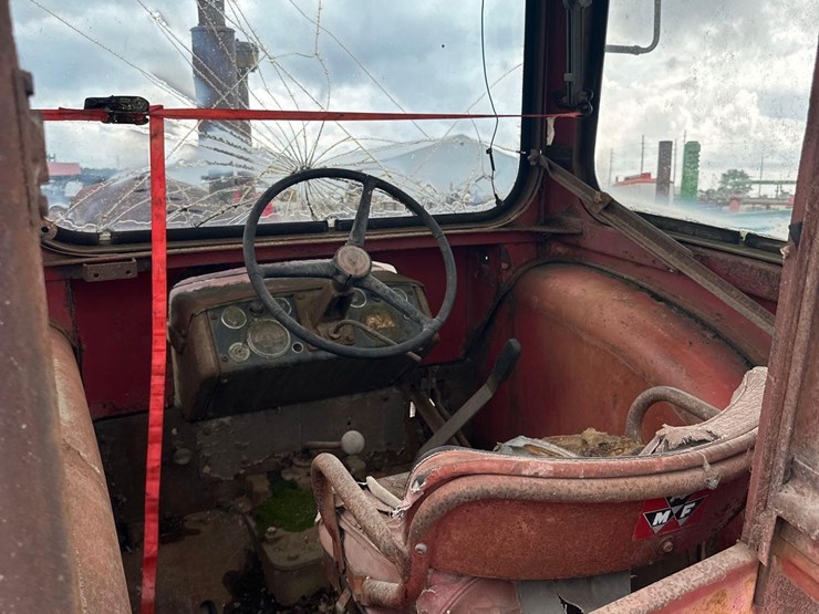 massey-ferguson-97-image-13