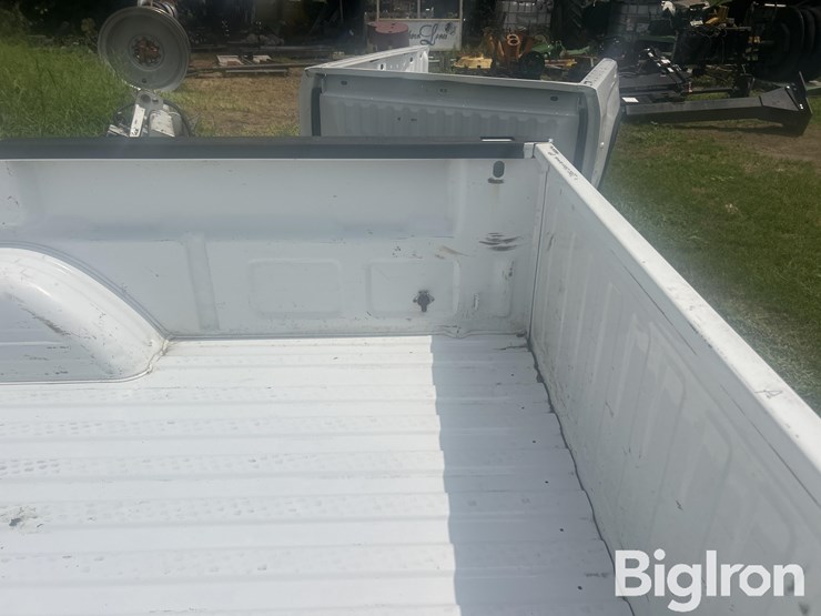 chevrolet-pickup-box-image-15
