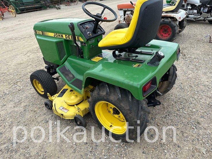 john-deere-318-image-6