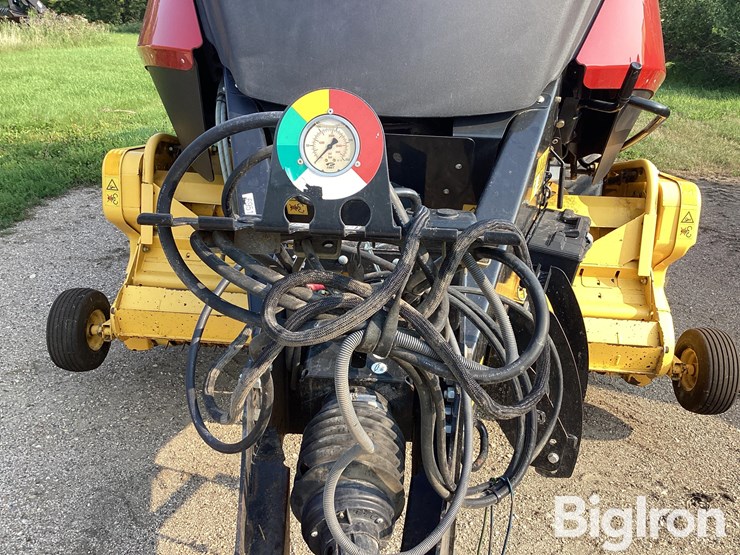 new-holland-big-baler-330-image-11