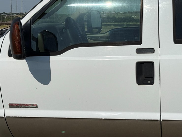 2004-ford-f250-image-13