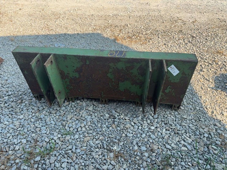john-deere-148-image-2