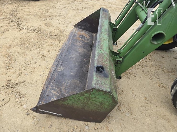 john-deere-2640-image-22