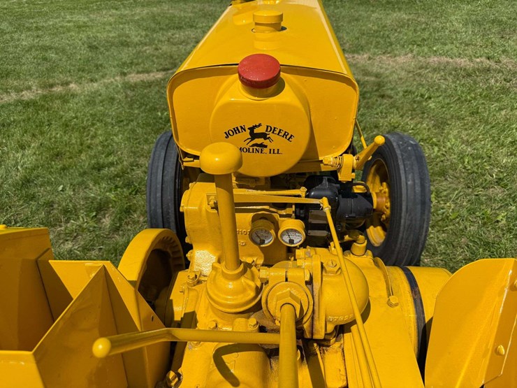 john-deere-bi-image-22
