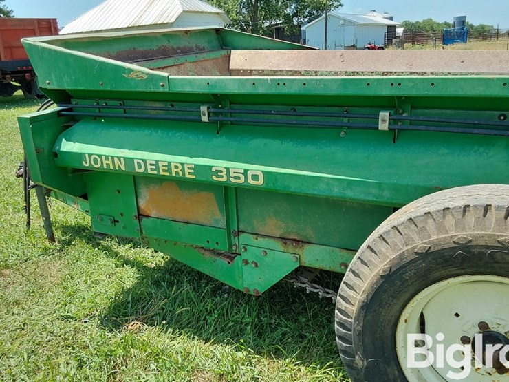 john-deere-350-image-19