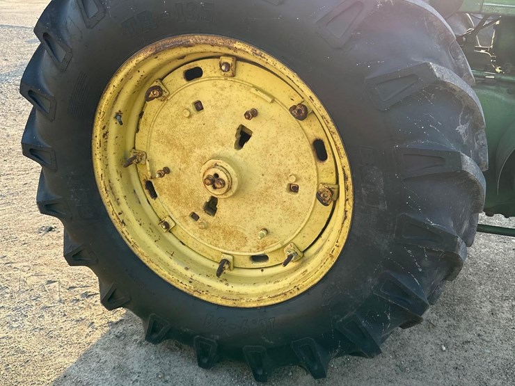 john-deere-r-image-9