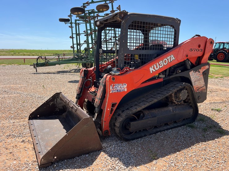 2016-kubota-svl75-2-image-1