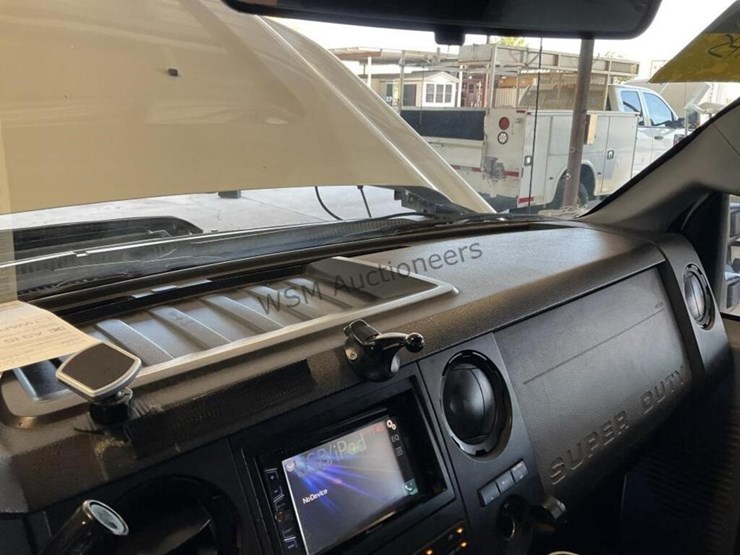 2012-ford-f350-image-18