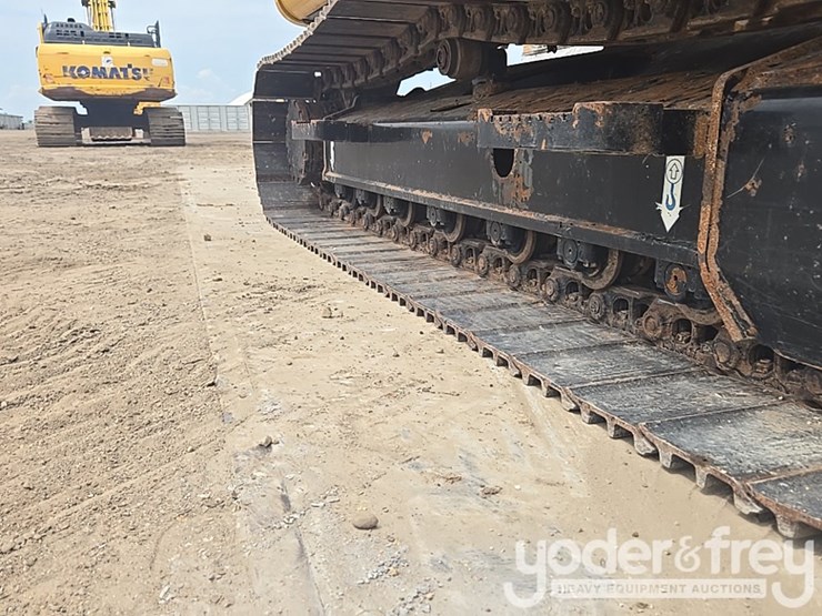 2022-deere-130g-image-27