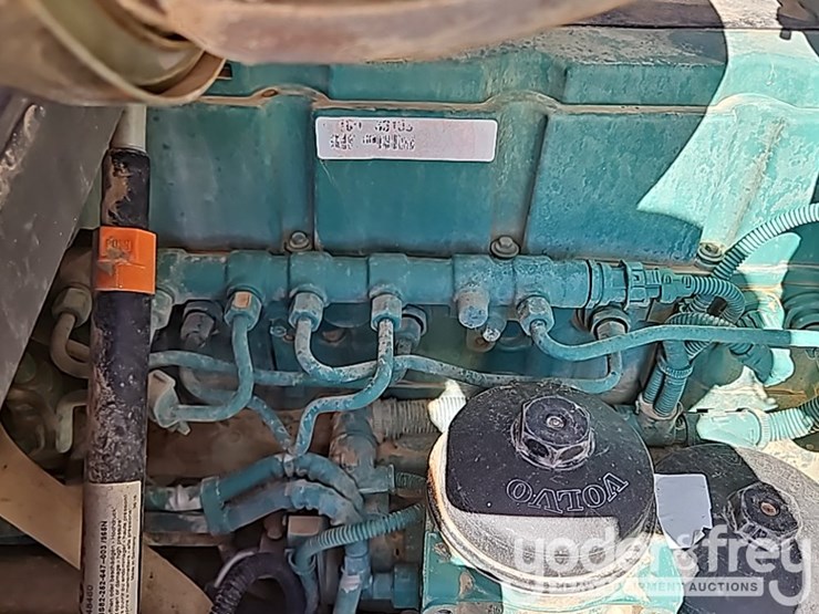 2017-volvo-l110h-image-46