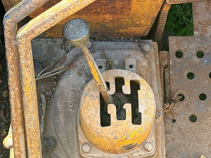 john-deere-440-image-30