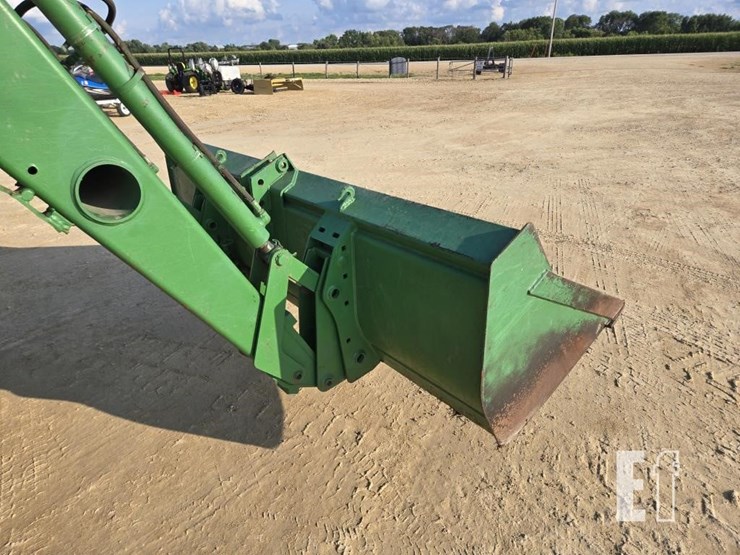 1993-john-deere-7600-image-3