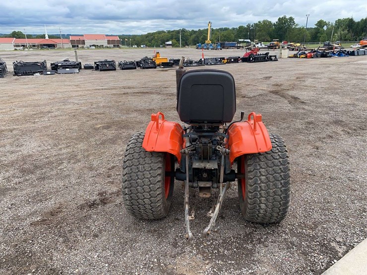kubota-b7100-image-24