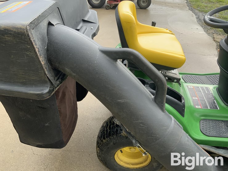 2015-john-deere-d110-image-15