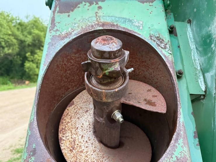 john-deere-400-image-8