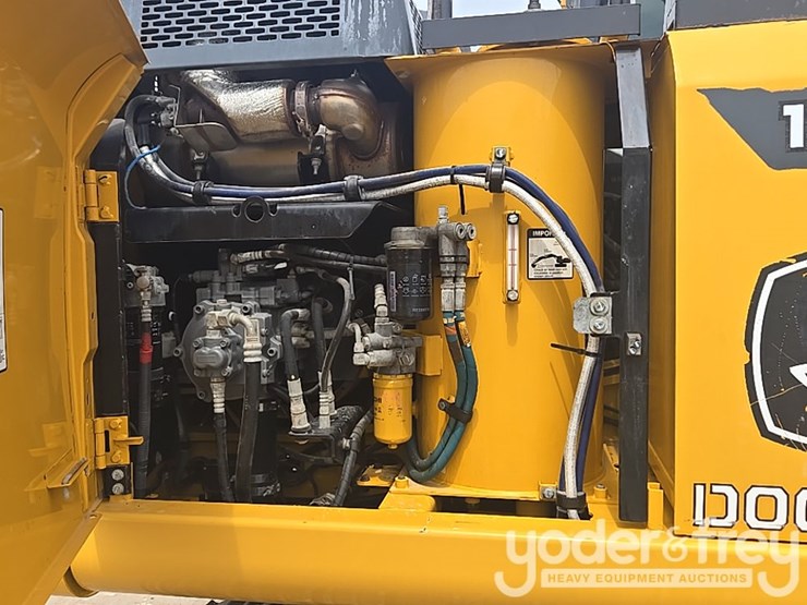 2022-deere-130g-image-62