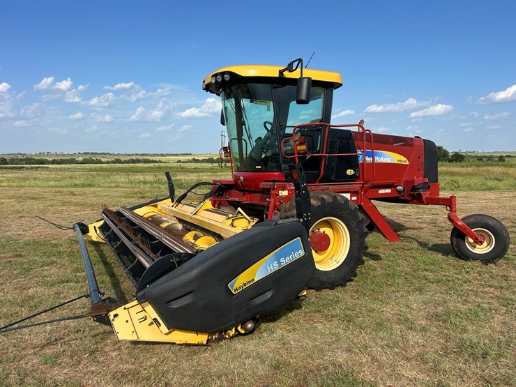 2013-new-holland-h8040-image-1