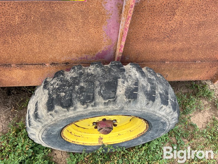 schuler-5x10-feed-wagon-image-19