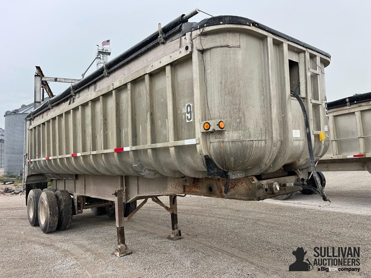 1977-fruehauf-trailer-image-3