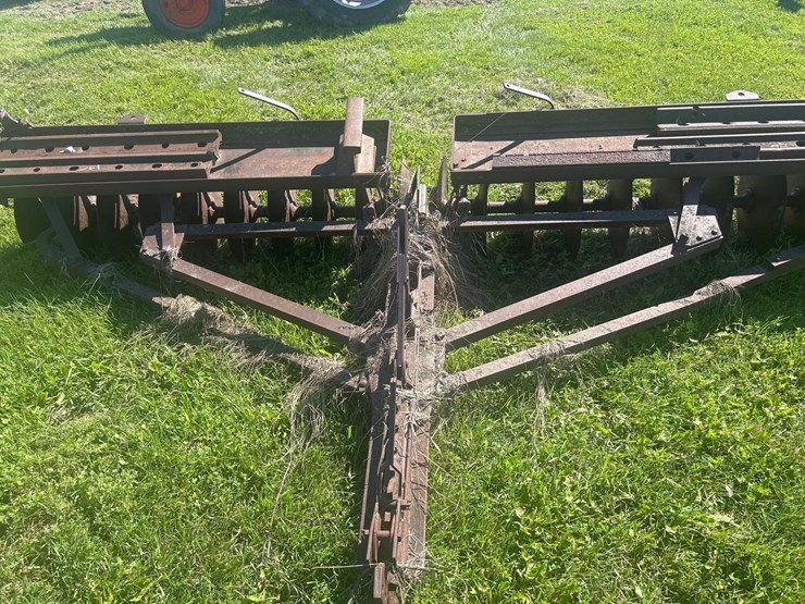 john-deere-8-image-8